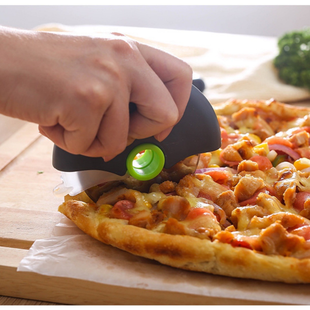 Edelstahl-Rundmesser für Pizza – Kitchen Roller Baking Bewertung und Preis